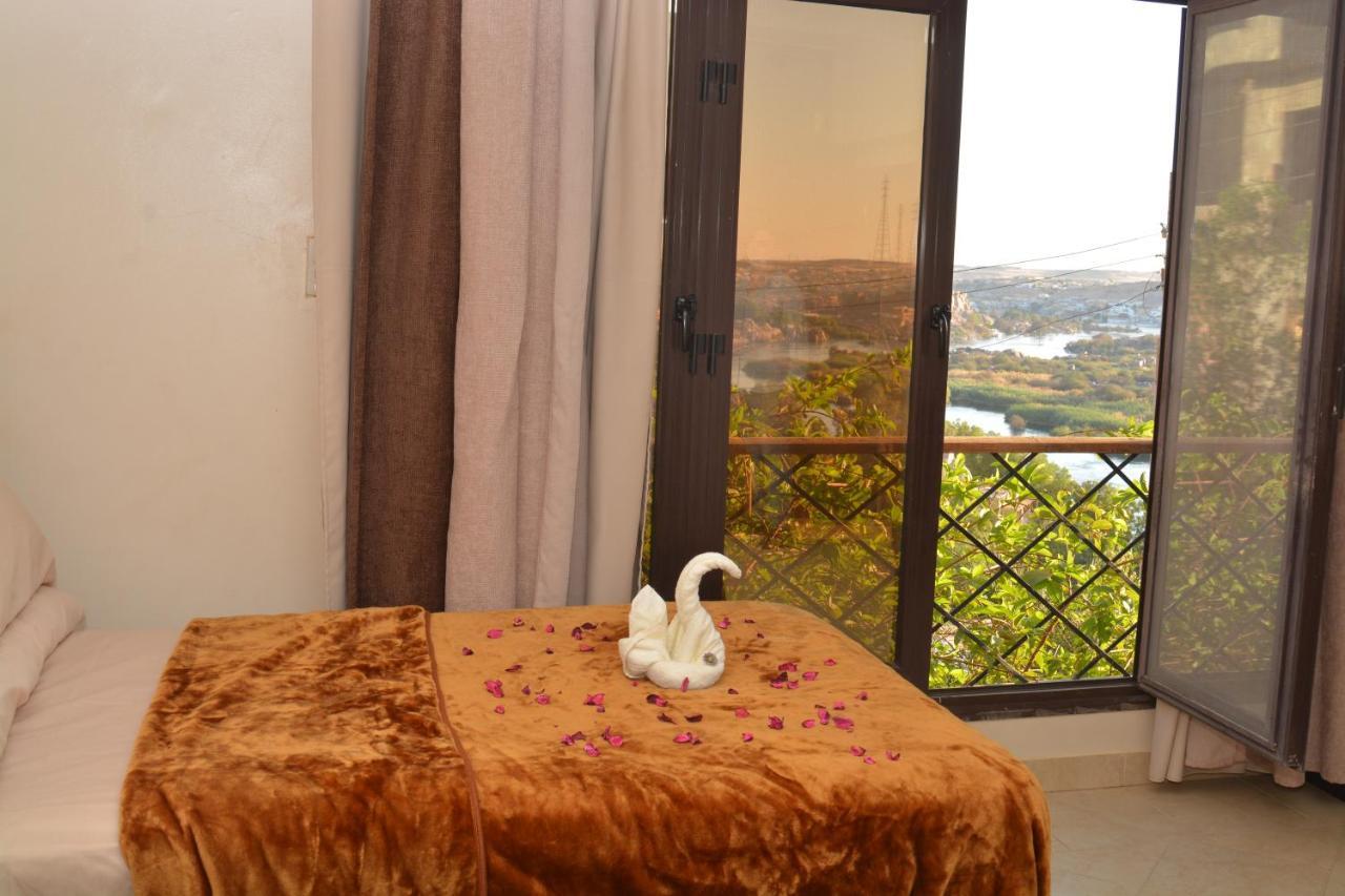 Aswan Nile Palace 외부 사진