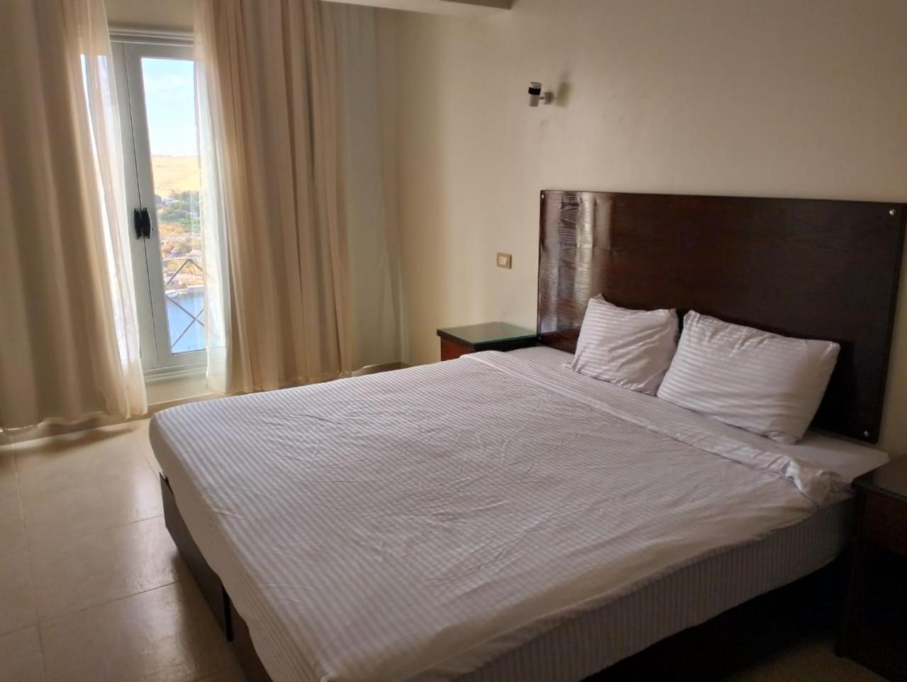 Aswan Nile Palace 외부 사진