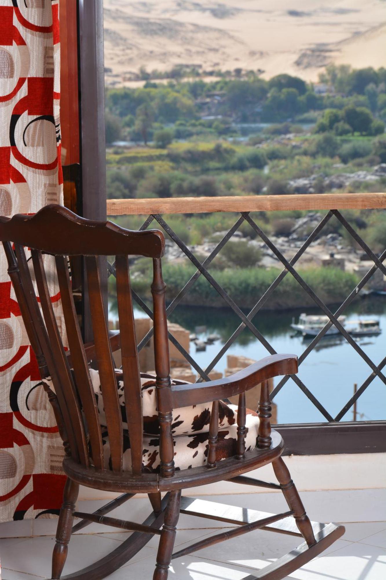 Aswan Nile Palace 외부 사진