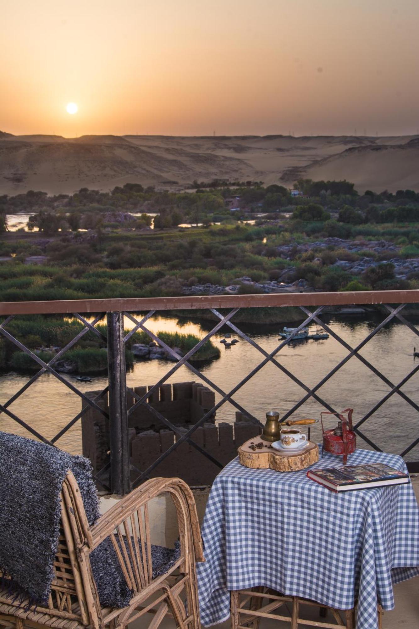 Aswan Nile Palace 외부 사진
